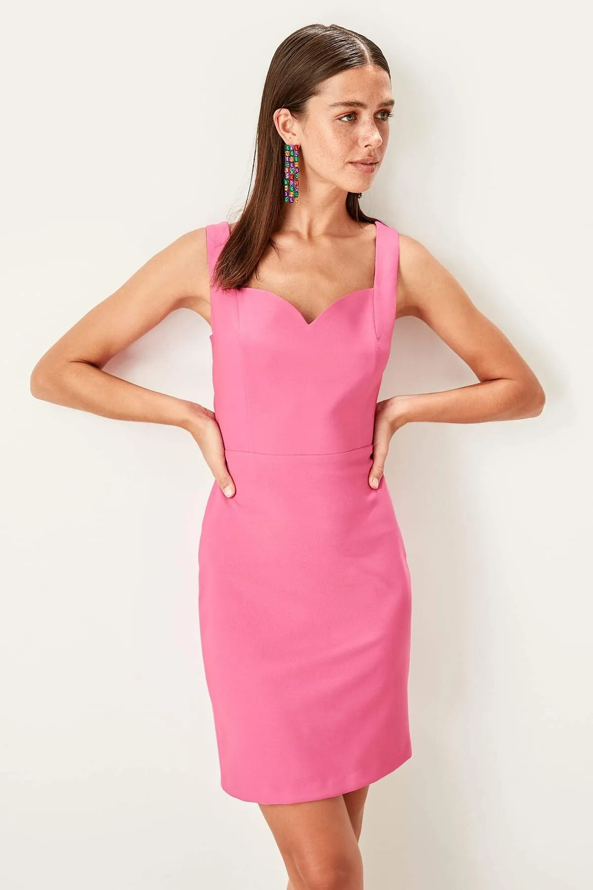 11682 Pink Back Cross Cutout Dress