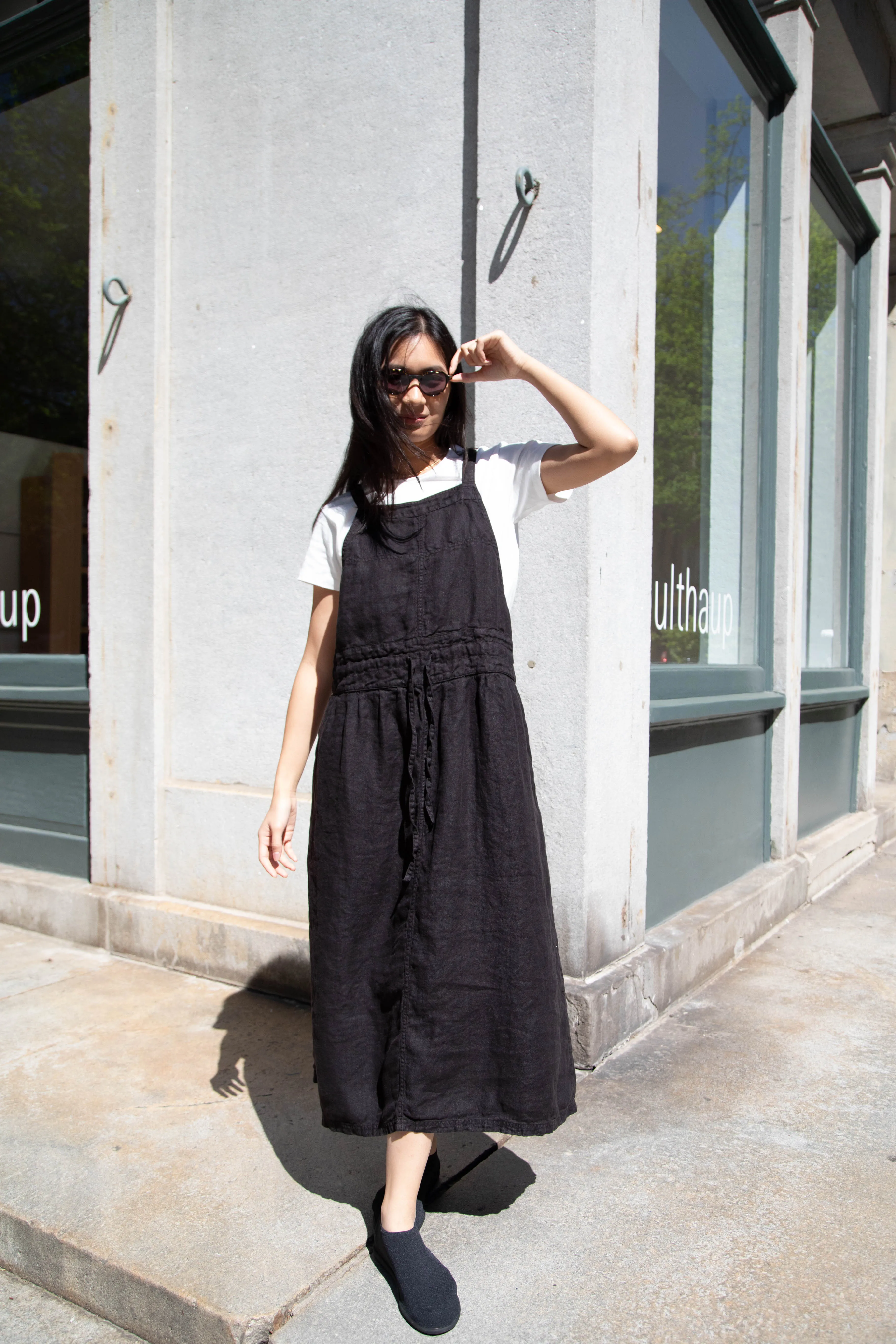 Armen | Linen Apron Dress in Black