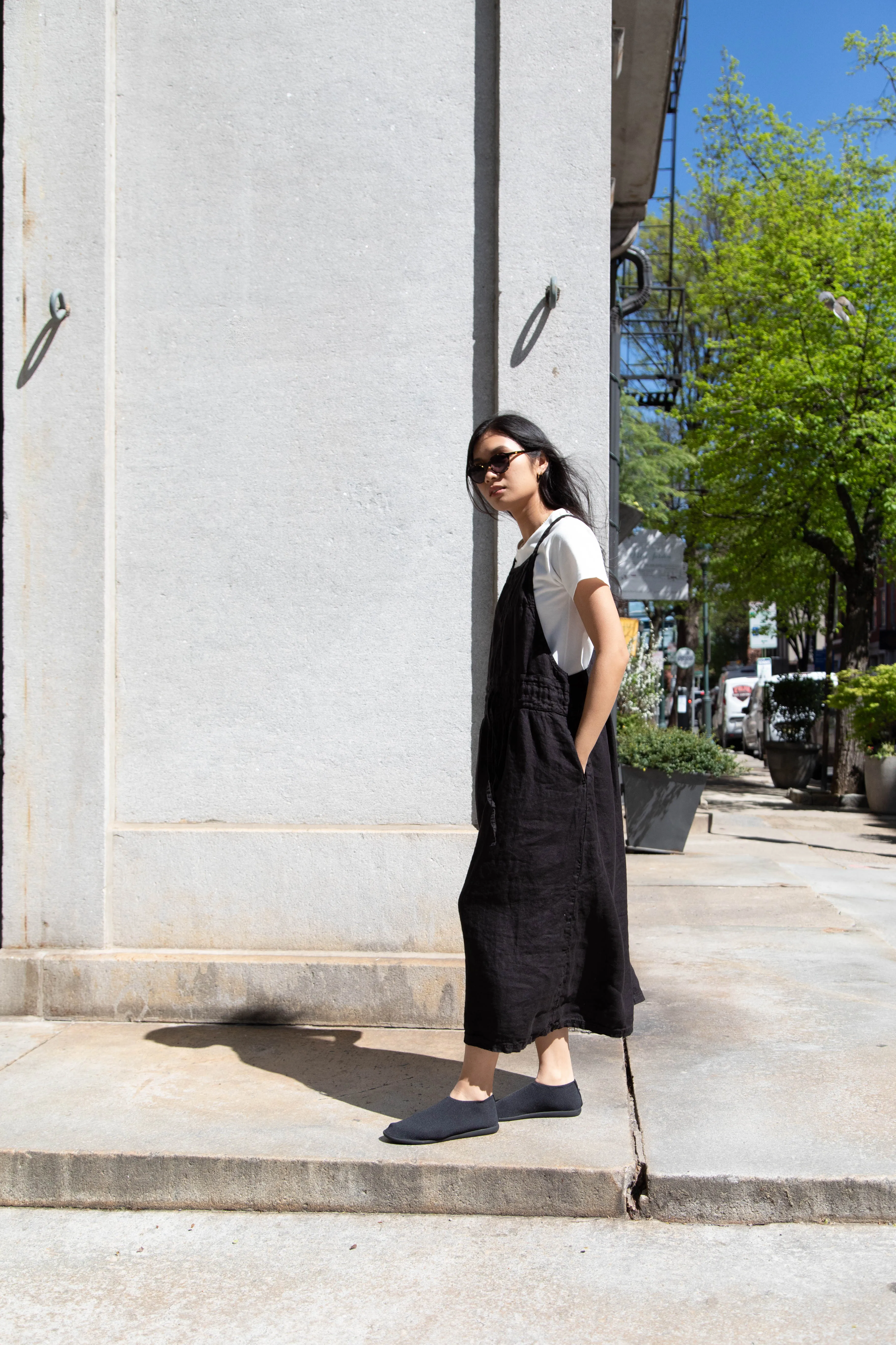 Armen | Linen Apron Dress in Black