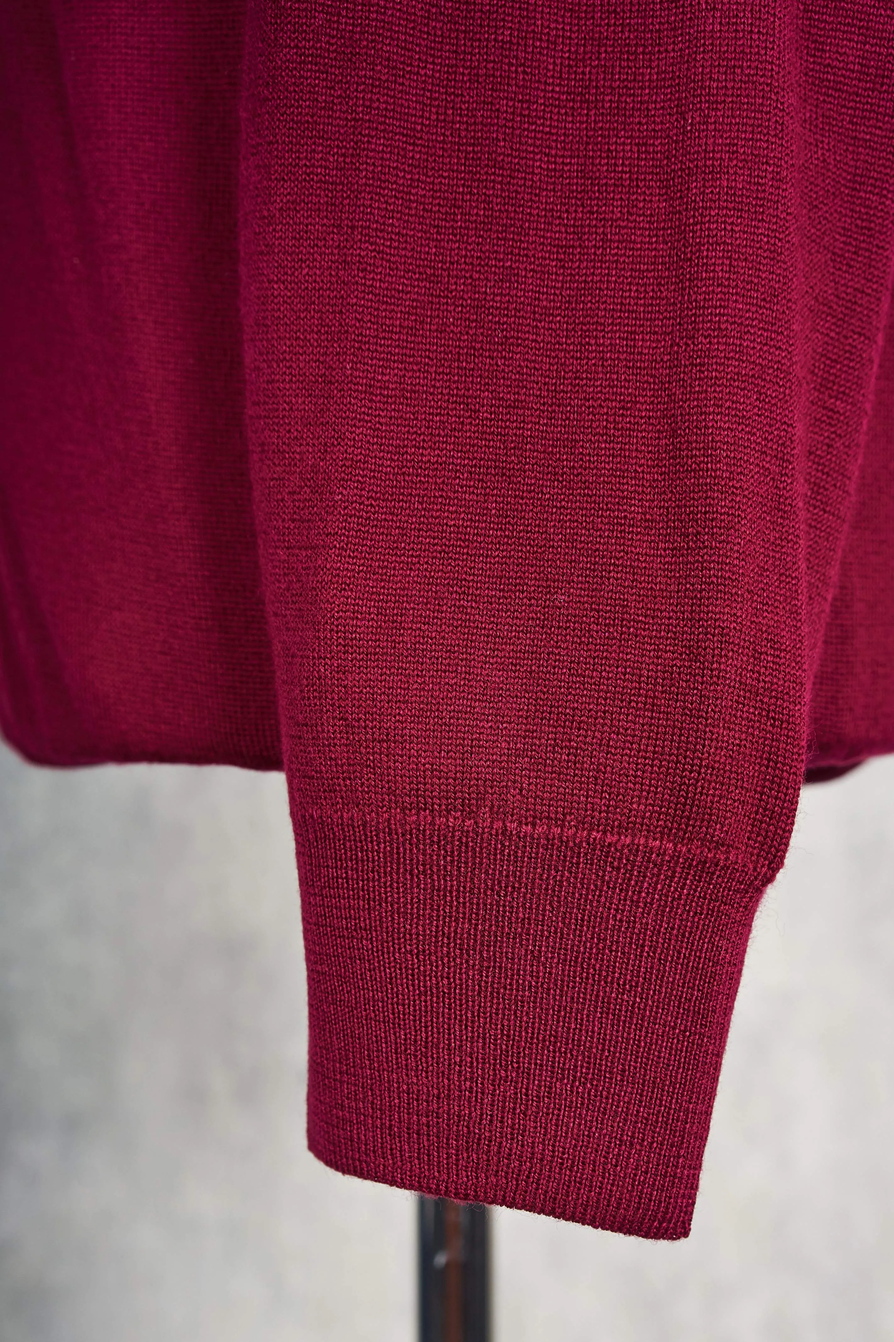 Ascot Chang Burgundy Extra-Fine Merino Wool Round Neck Sweater