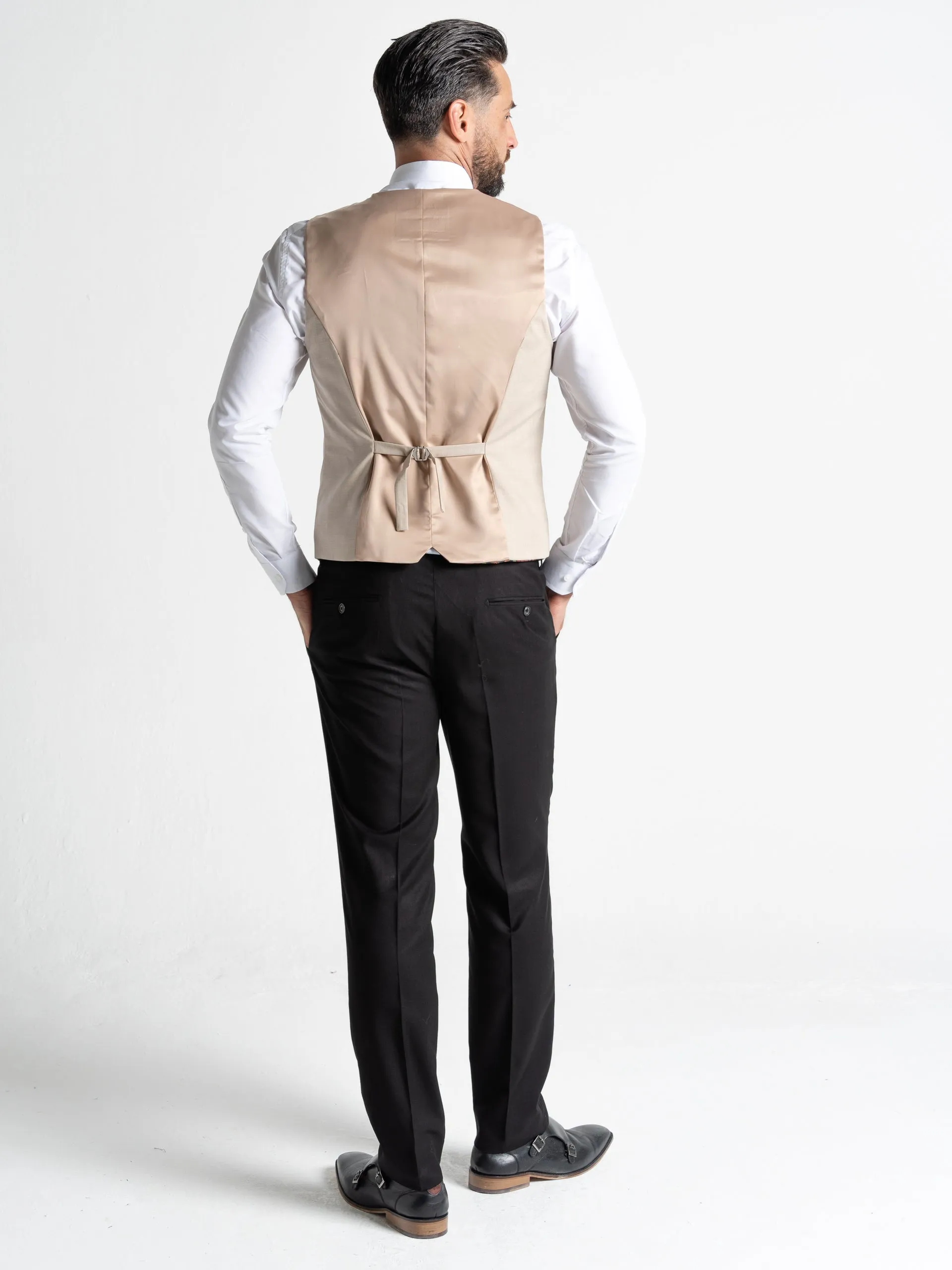 CHARLIE BLACK WITH CREAM WAISTCOAT