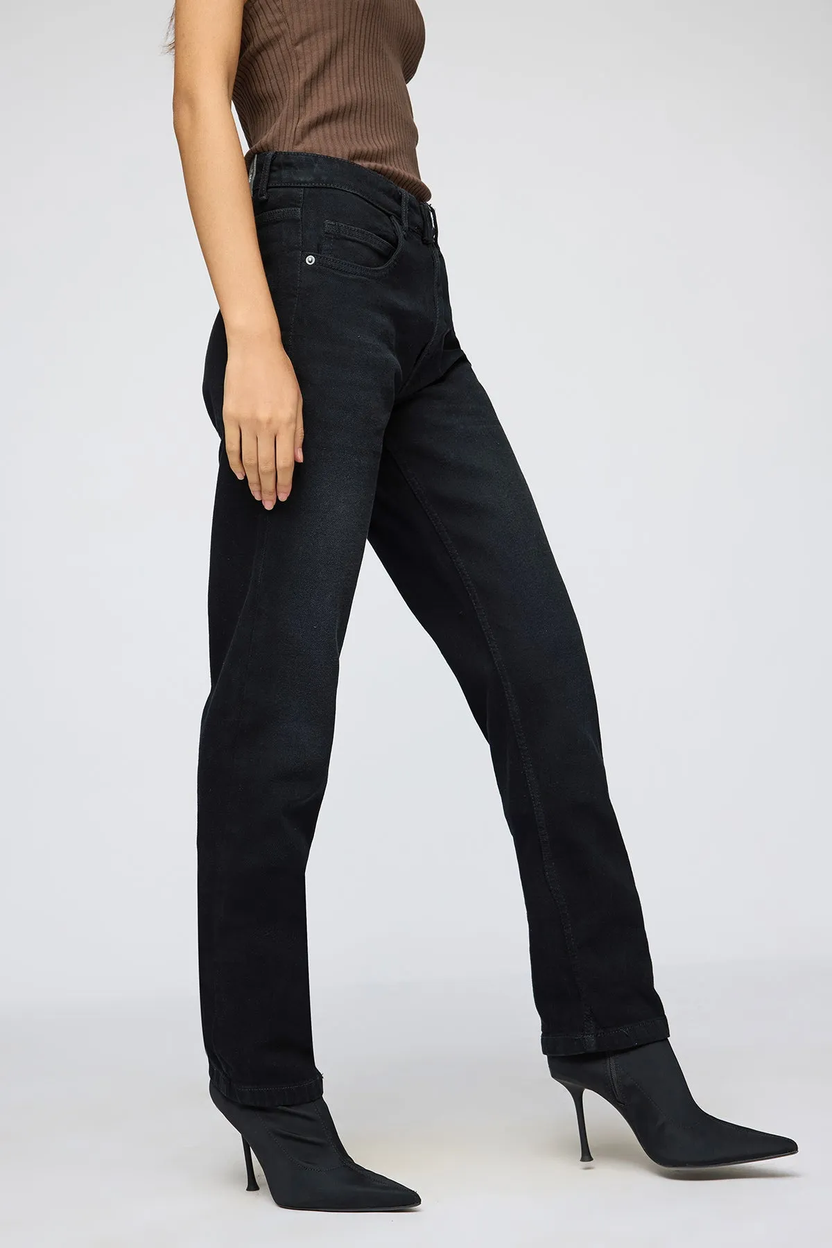 Classic Black Tapered Jeans