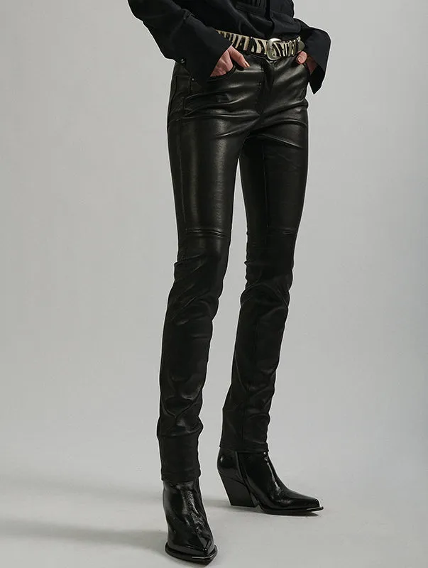 Slim-fit pants in black stretch leather